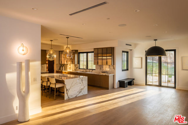 MLS #25568897 image #6