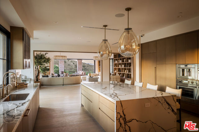 MLS #25568897 image #8