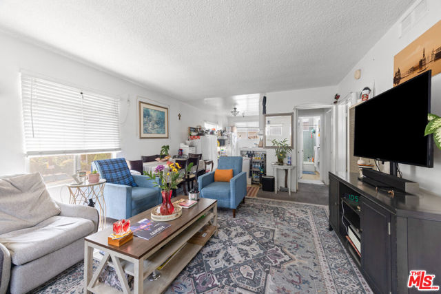 MLS #25568983 image #15