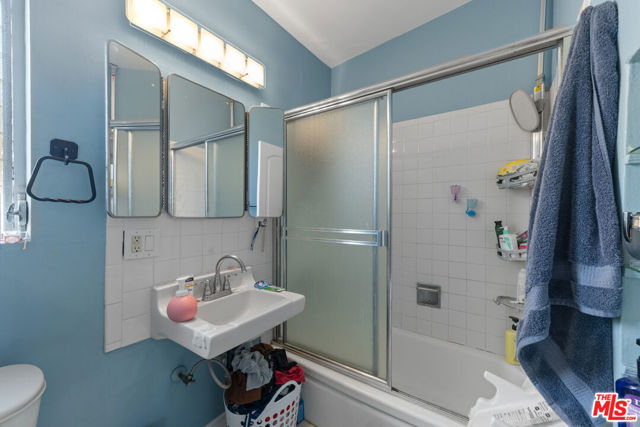 MLS #25568983 image #21