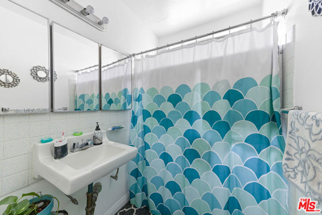 MLS #25568983 image #36