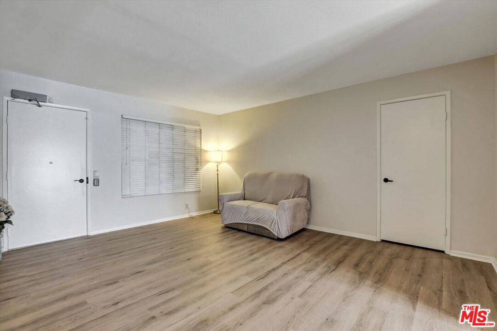 MLS #25569245 image #10