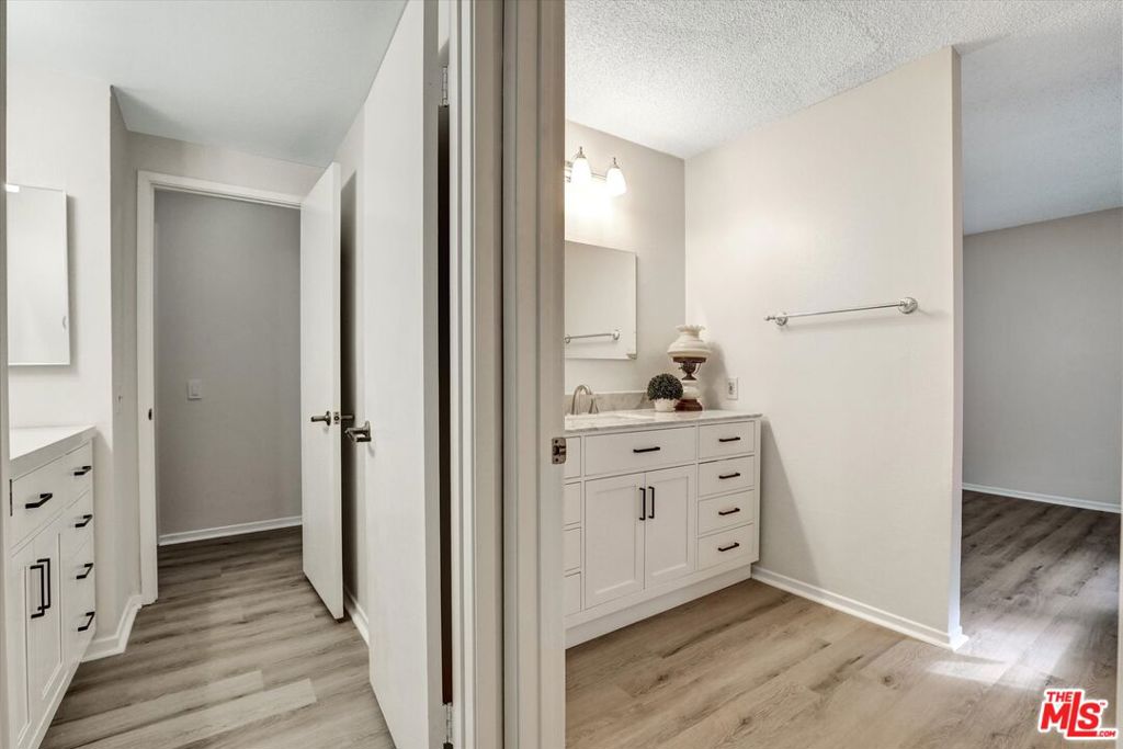 MLS #25569245 image #16