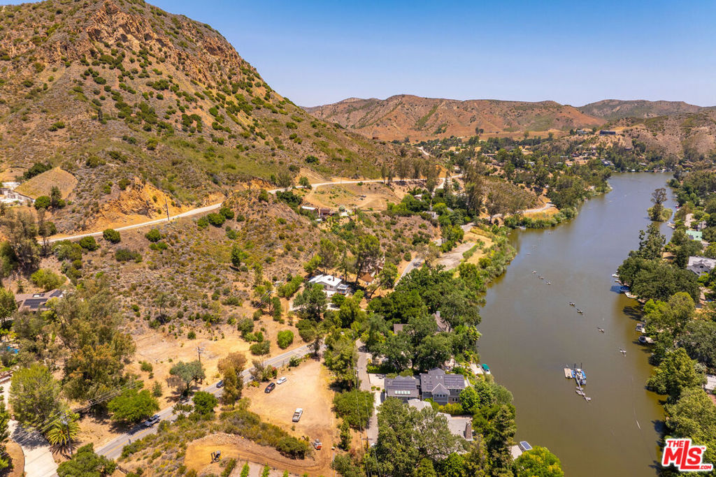 MLS #25570105 image #14