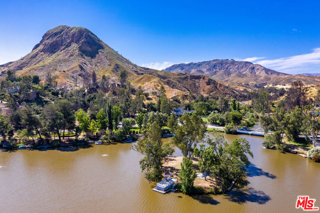 MLS #25570105 image #21