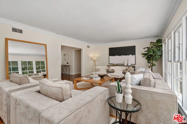 MLS #25570125 image #10