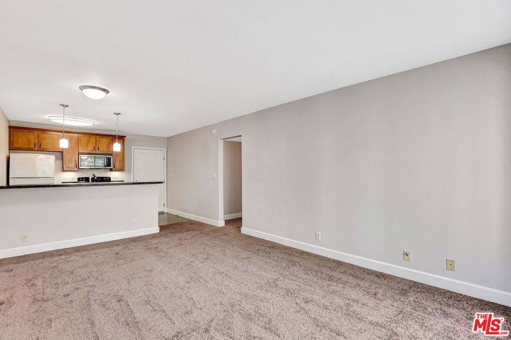 MLS #25570183 image #3