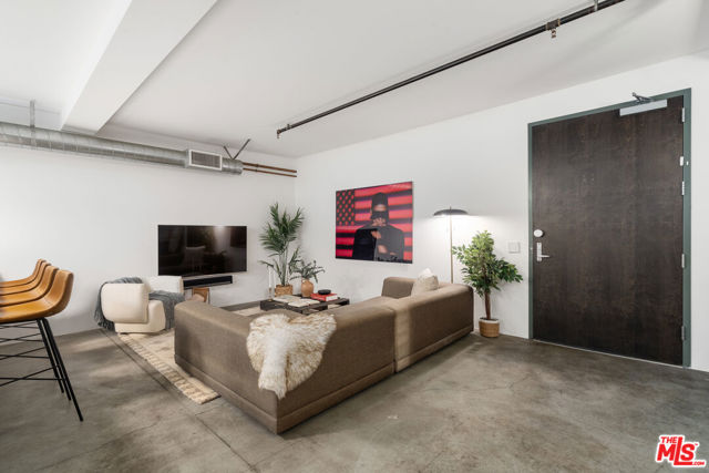 MLS #25570831 image #4