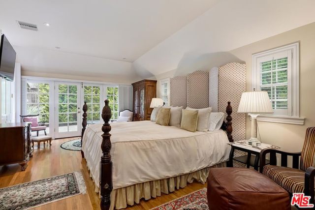 MLS #25570833 image #13