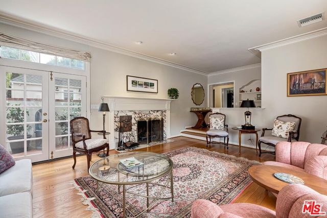 MLS #25570833 image #2