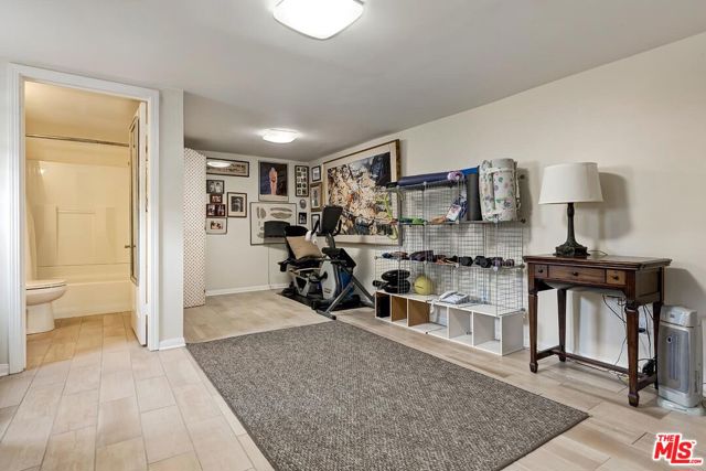 MLS #25570833 image #24