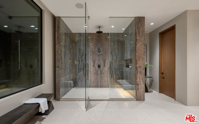 MLS #25570957 image #29