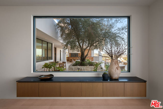 MLS #25570957 image #6