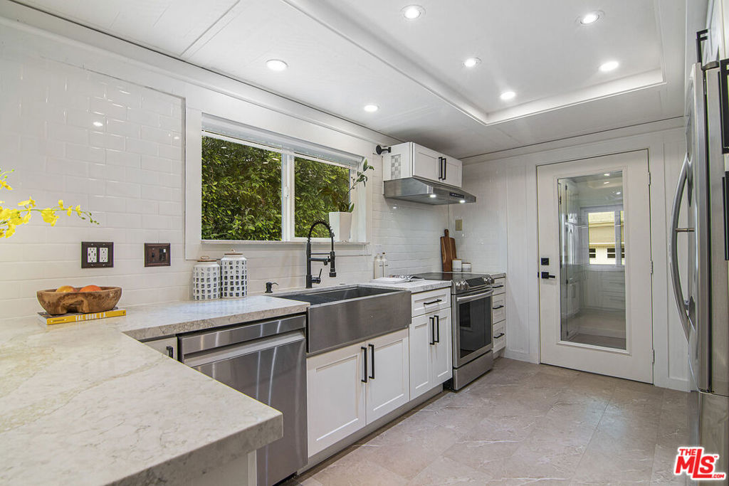 MLS #25572369 image #18