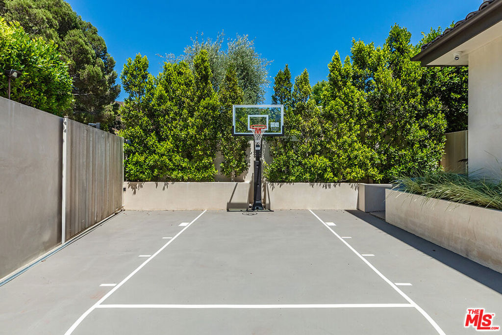 MLS #25572405 image #19