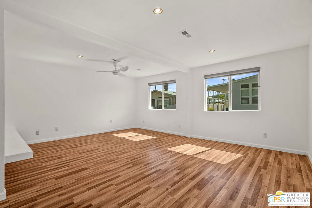 MLS #25572617PS image #9