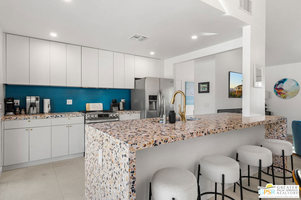 MLS #25572755PS image #15