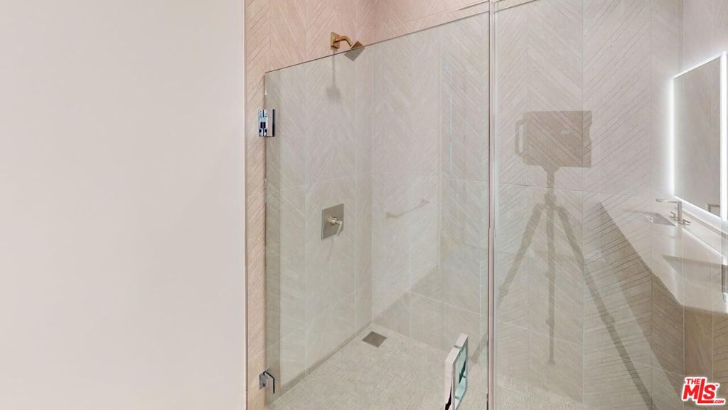 MLS #25572839 image #11