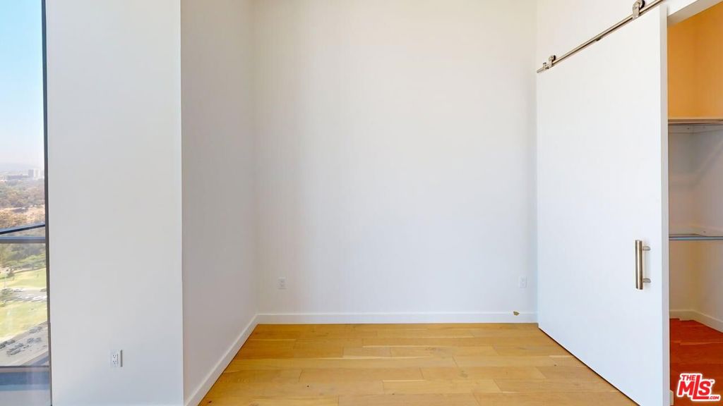 MLS #25572839 image #15