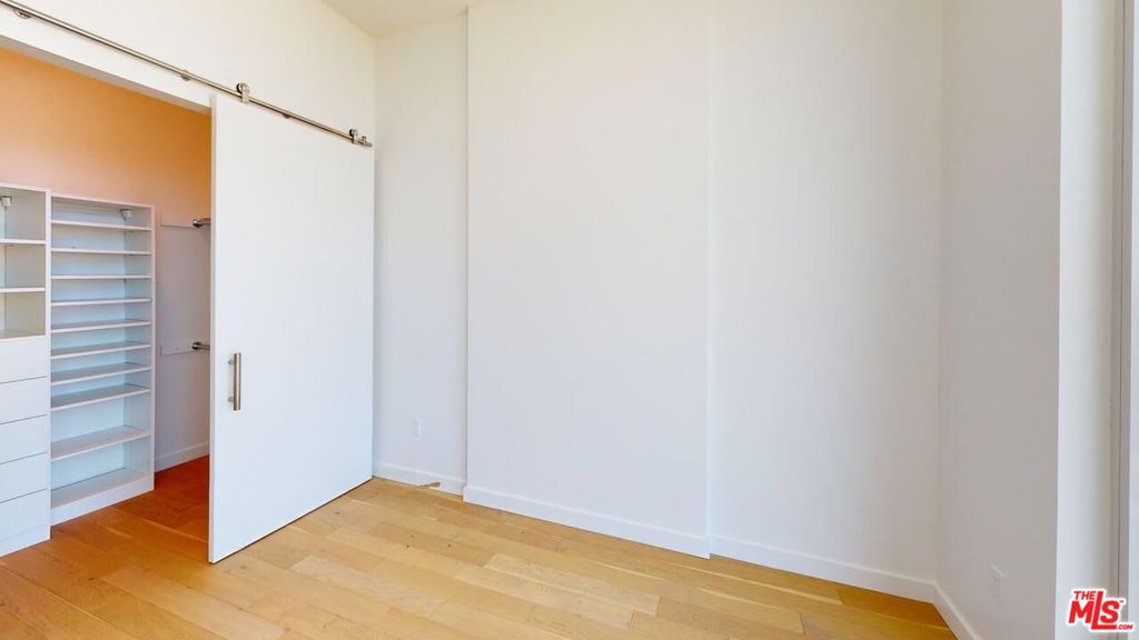 MLS #25572839 image #17