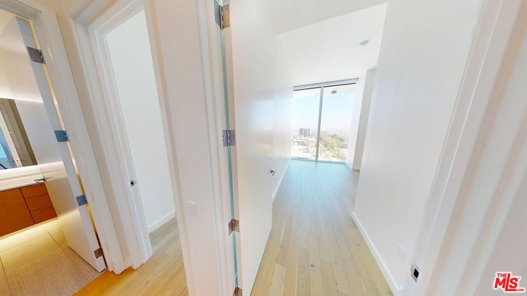 MLS #25572839 image #2