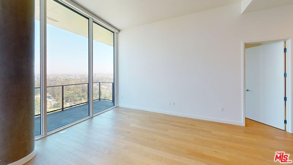 MLS #25572839 image #24