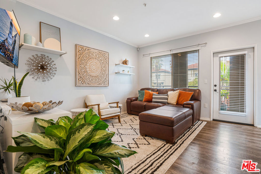 MLS #25574971 image #3