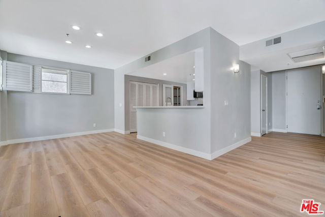 MLS #25575013 image #14