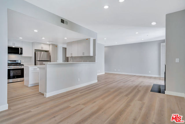 MLS #25575013 image #19