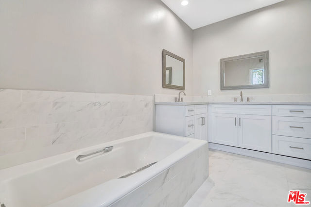 MLS #25575013 image #37