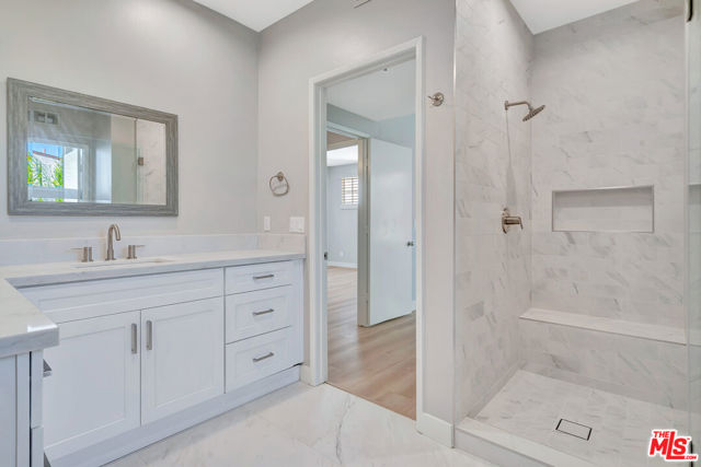 MLS #25575013 image #40