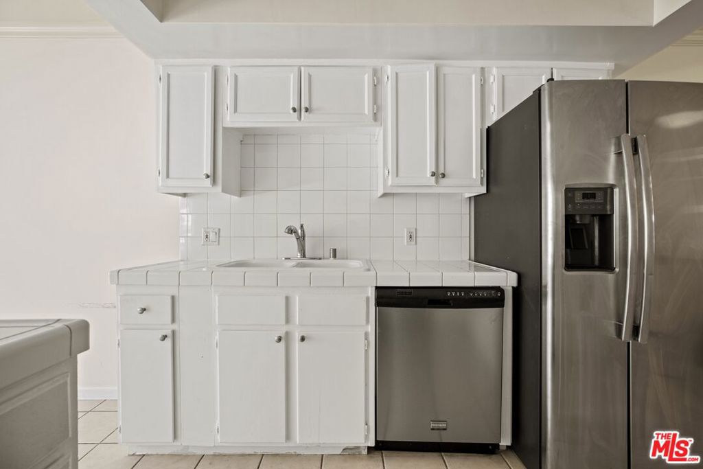 MLS #25575237 image #1