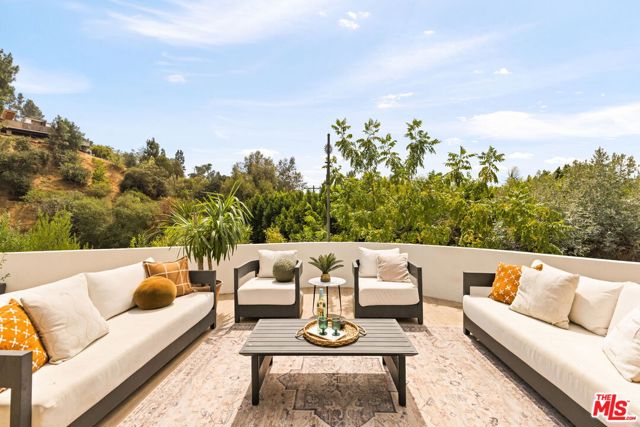 MLS #25575403 image #33