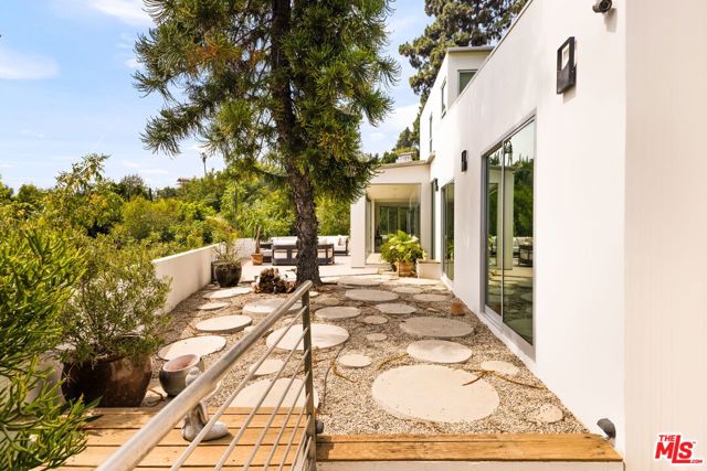 MLS #25575403 image #39