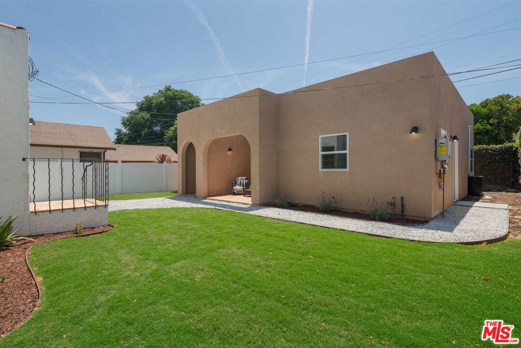 MLS #25575447 image #30