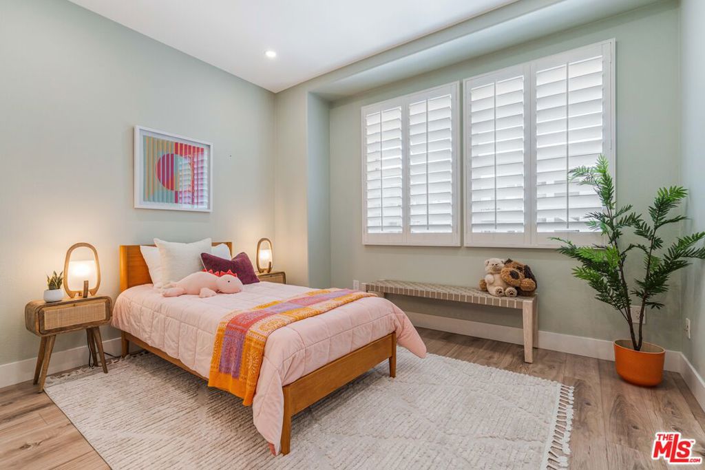 MLS #25575551 image #25