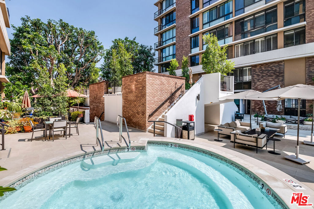 MLS #25575885 image #19