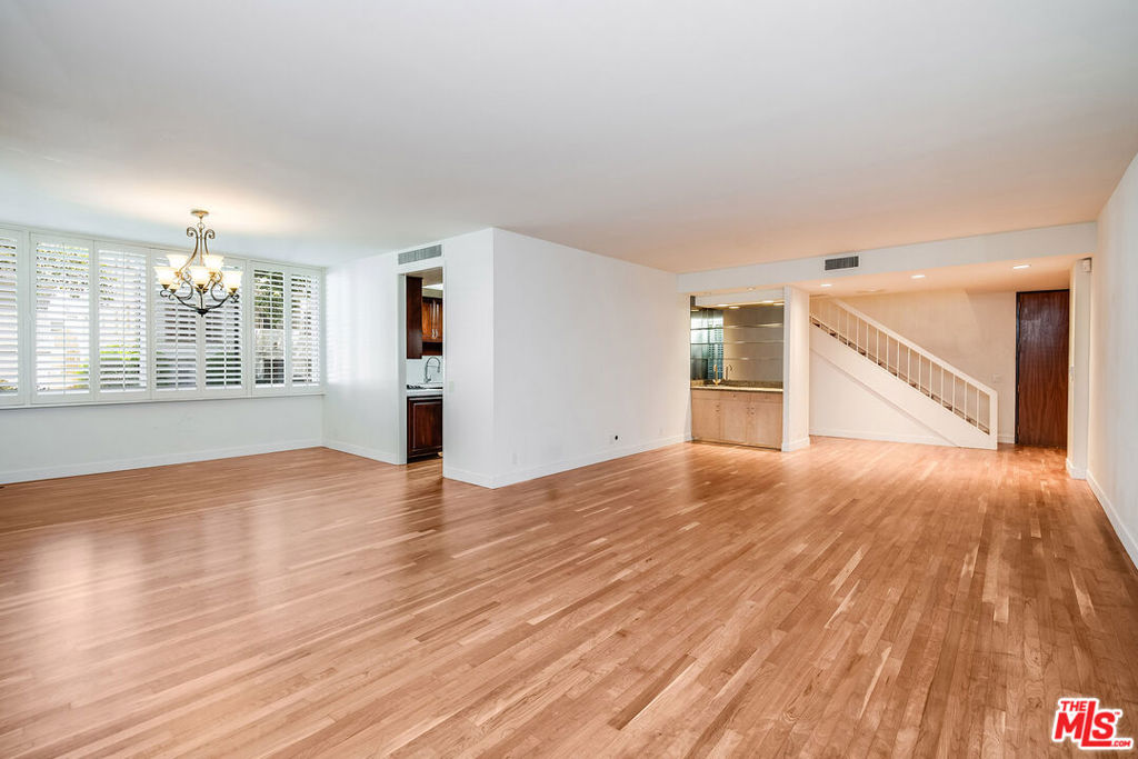 MLS #25575885 image #4