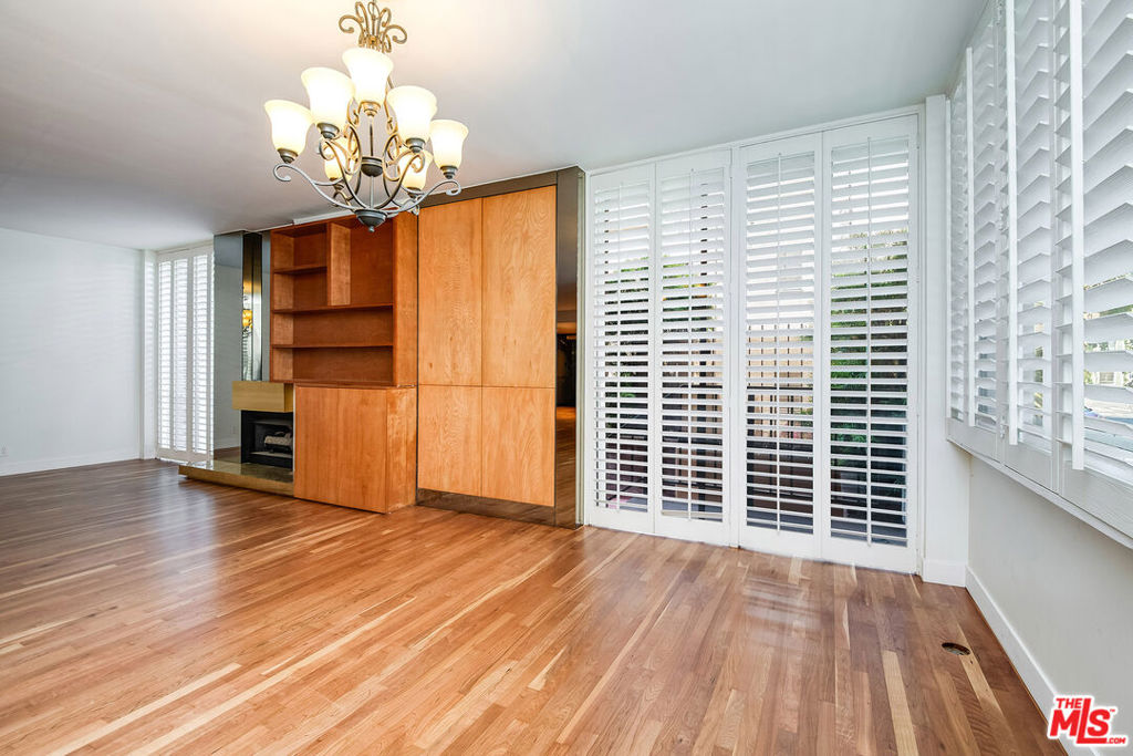 MLS #25575885 image #5