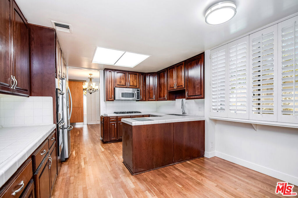 MLS #25575885 image #6