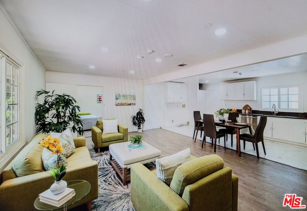 MLS #25575935 image #12