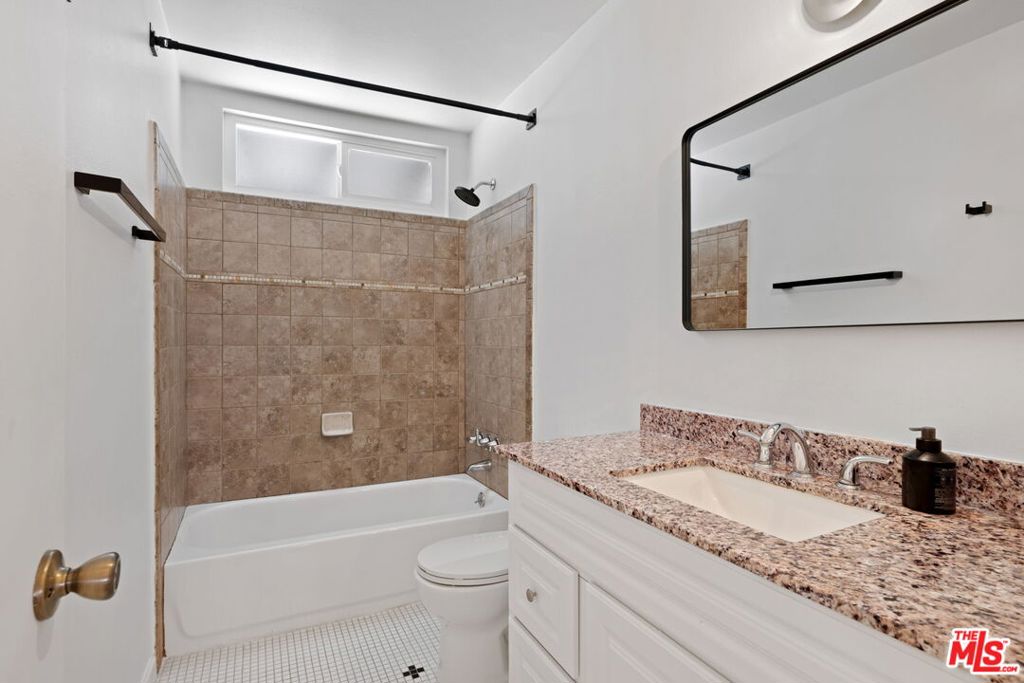 MLS #25575971 image #11