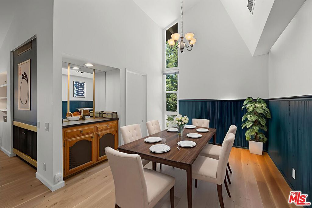 MLS #25575971 image #2