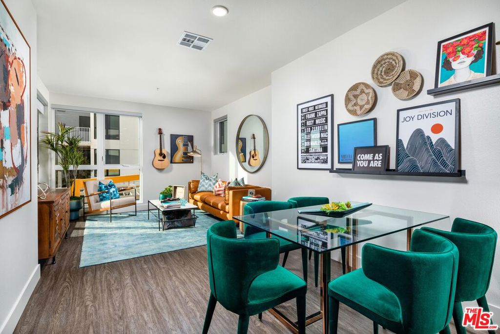 MLS #25576003 image #1