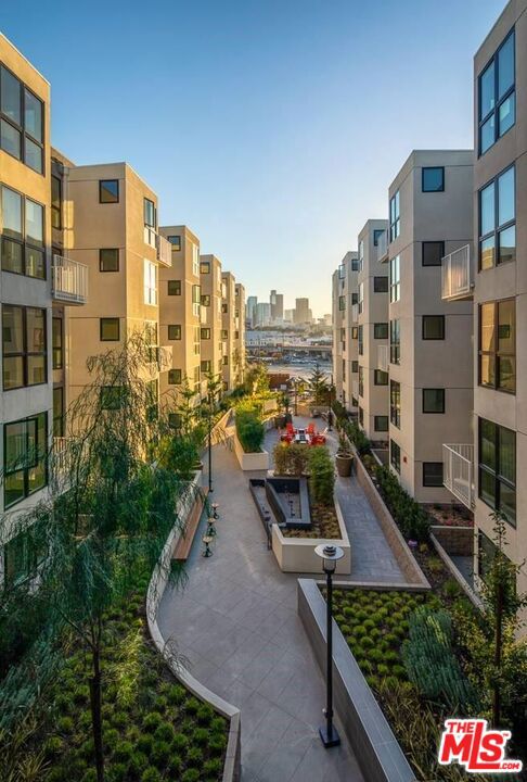 MLS #25576003 image #10