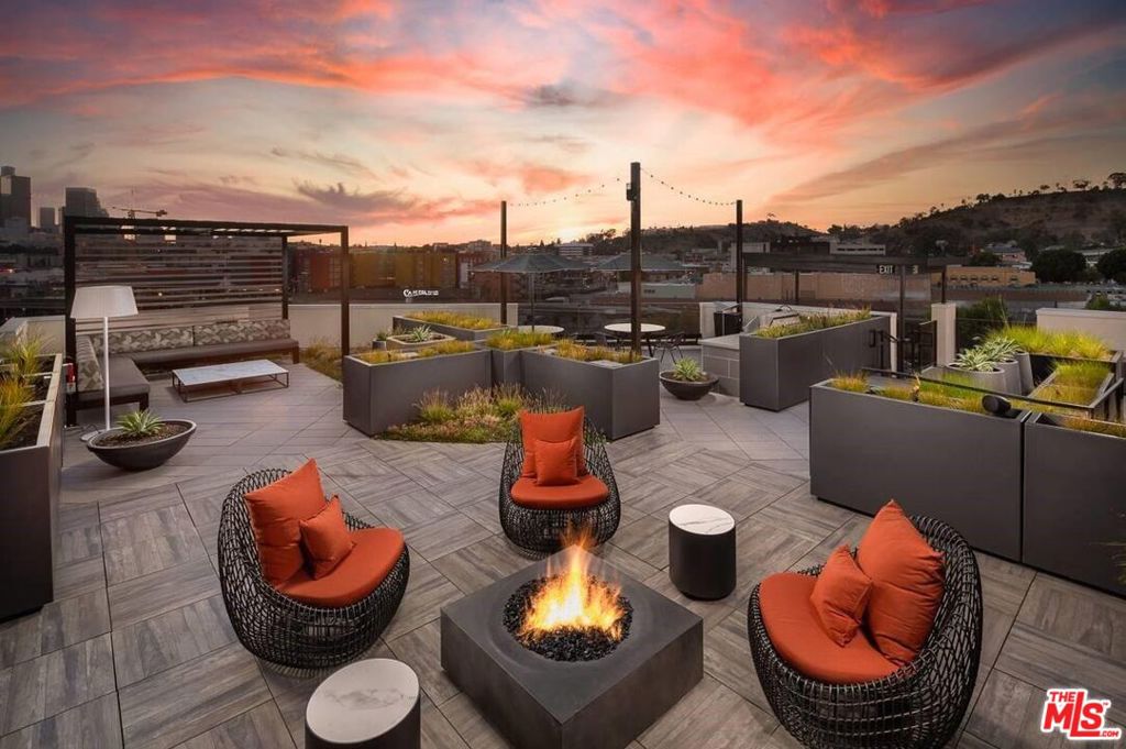 MLS #25576003 image #29