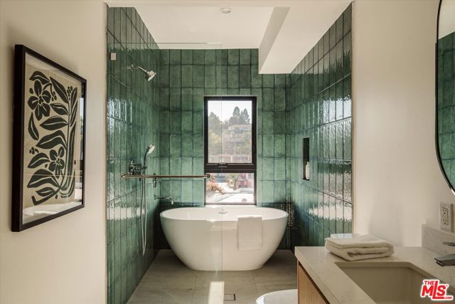 MLS #25576127 image #13