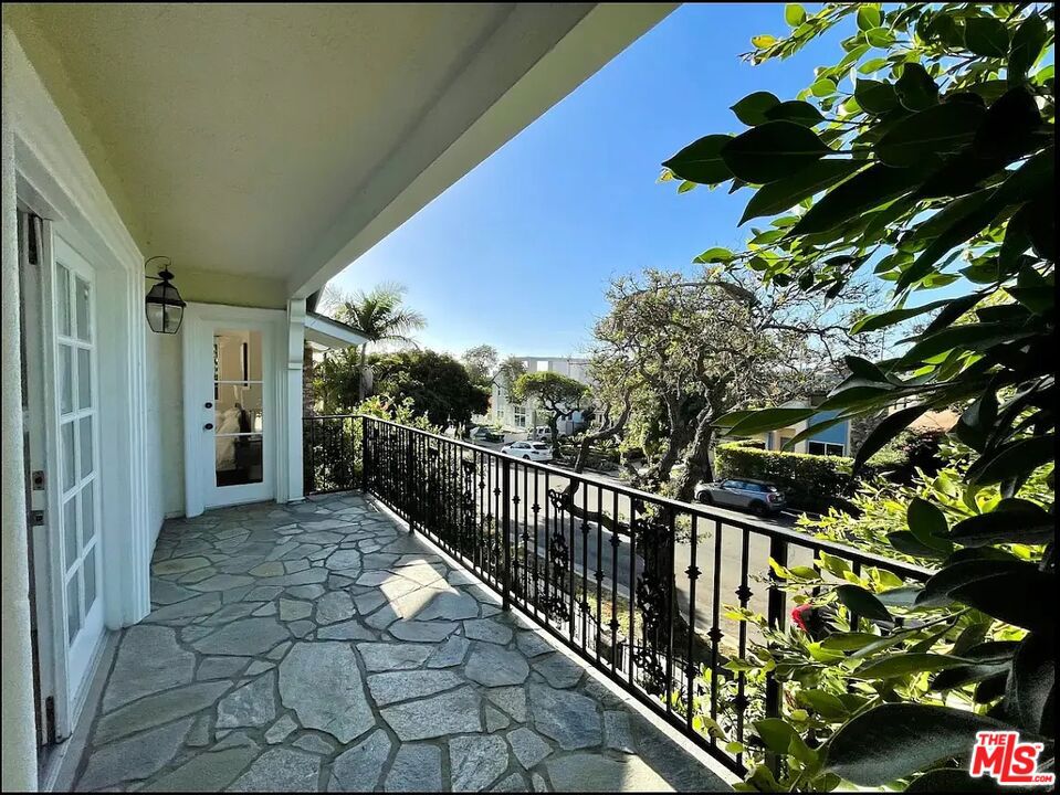 MLS #25576239 image #3