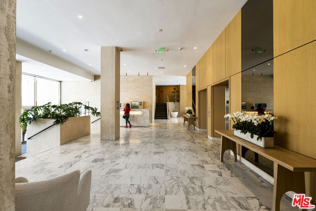 MLS #25576935 image #12