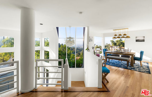 MLS #25577027 image #2